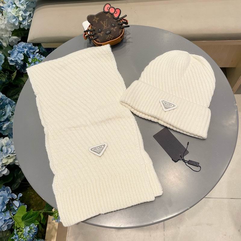 Prada Scarf hat (223)