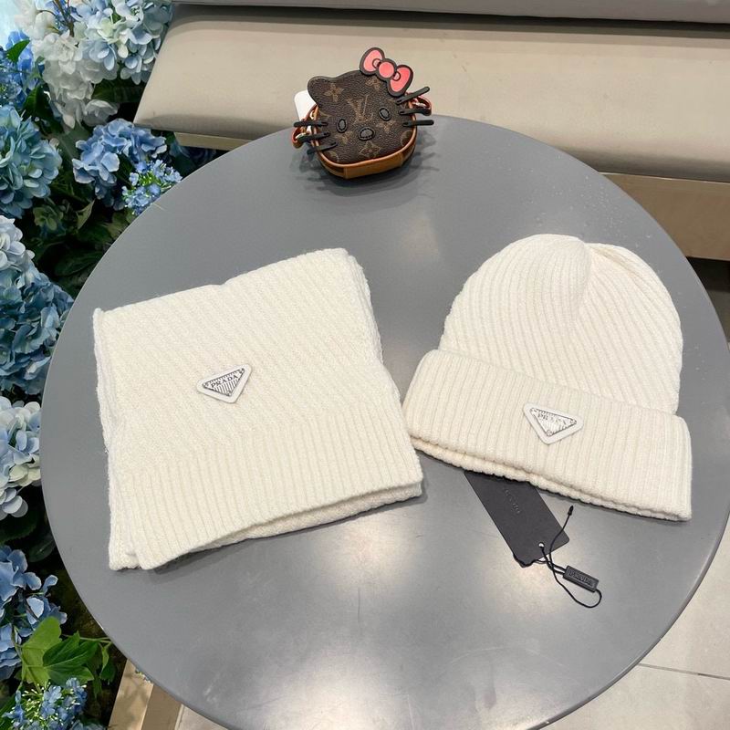 Prada Scarf hat (224)