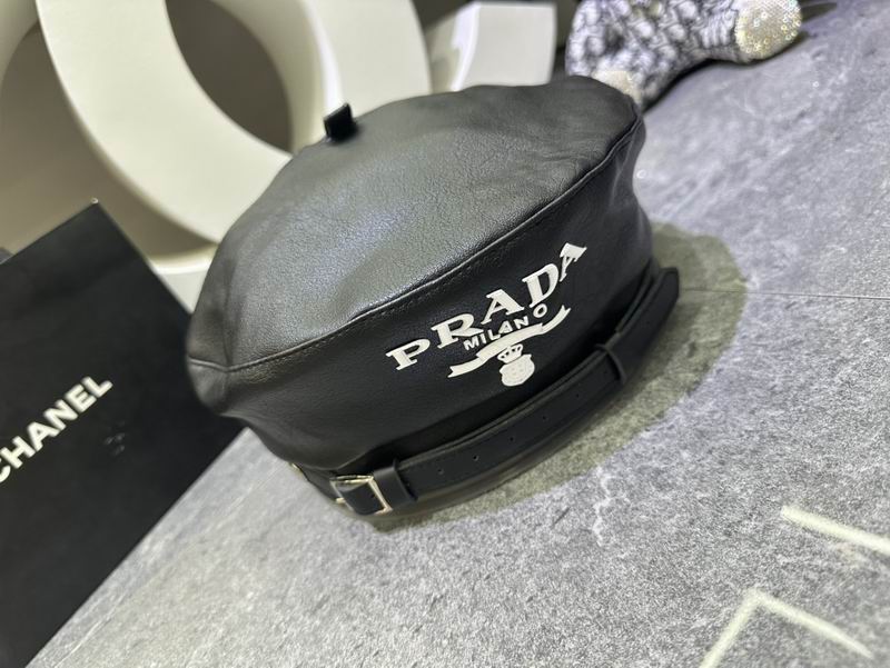 Prada beret dx (11)
