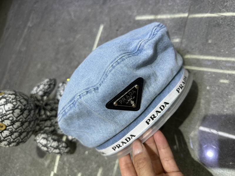 Prada beret dx (232)