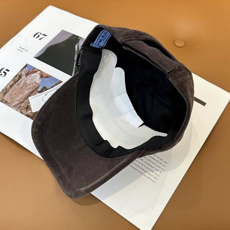 Prada cap dx (464)