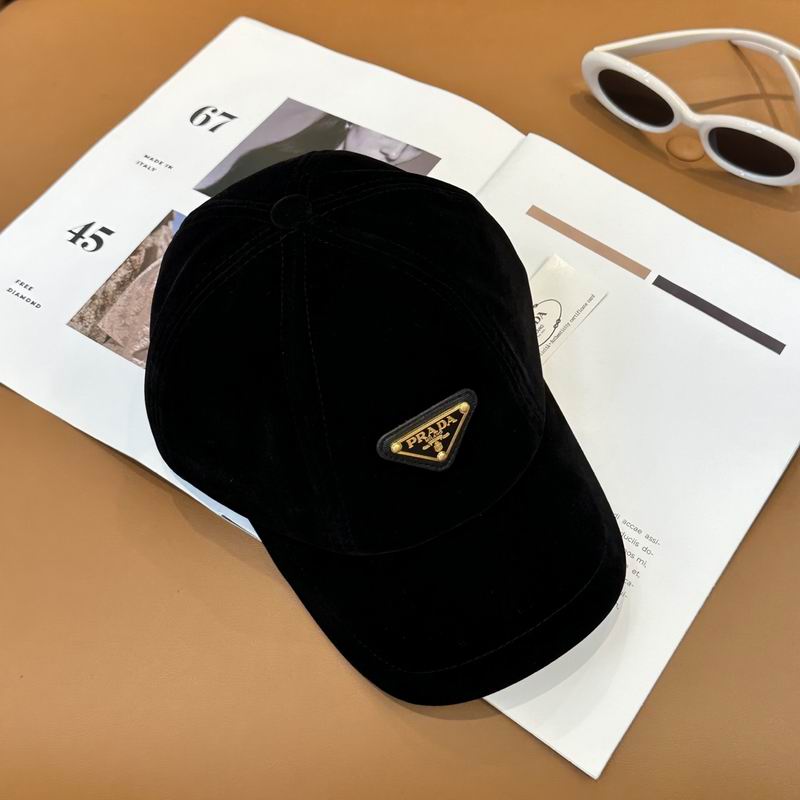 Prada cap dx (472)