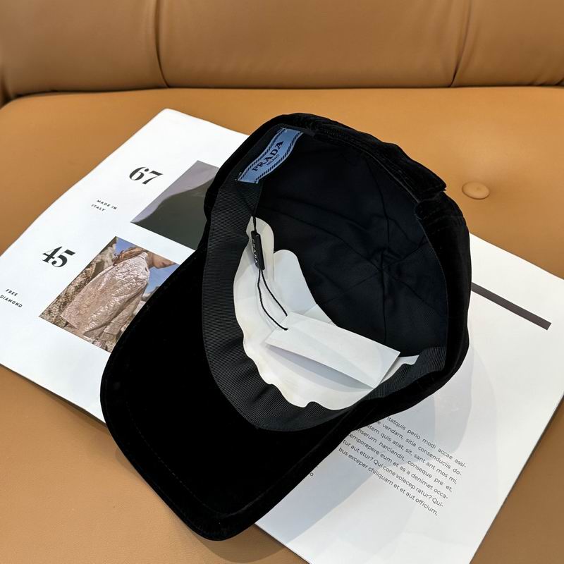 Prada cap dx (473)