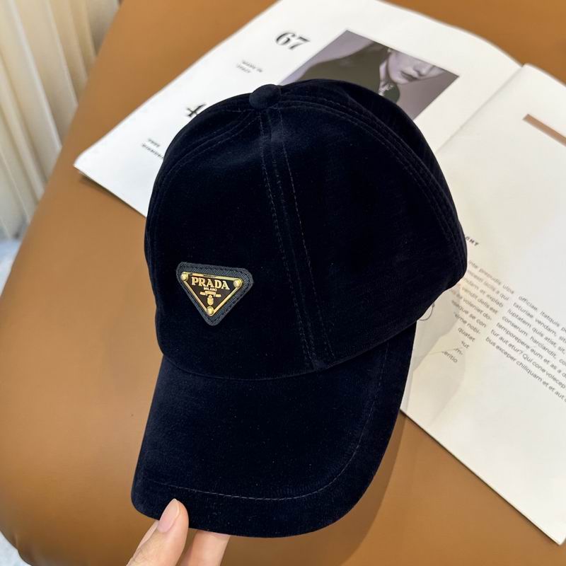 Prada cap dx (484)