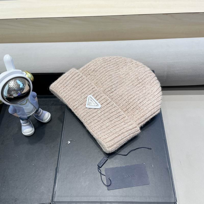 Prada hat (1750)