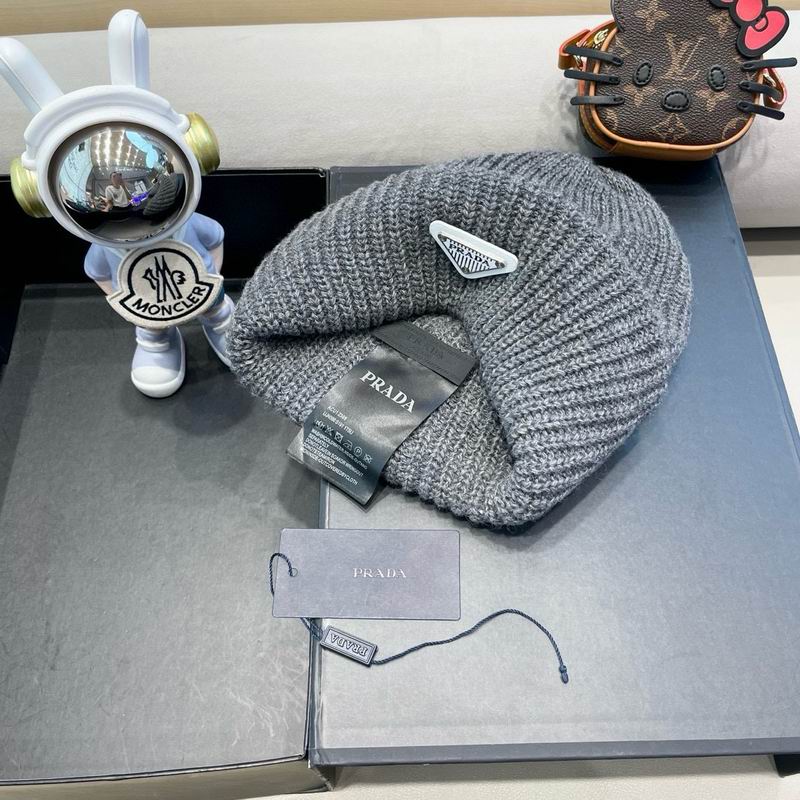 Prada hat (2273)