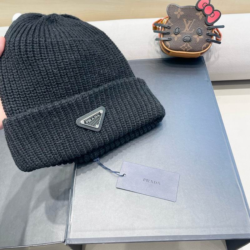 Prada hat (2301)