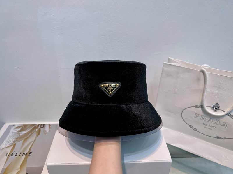 Prada hat (264)