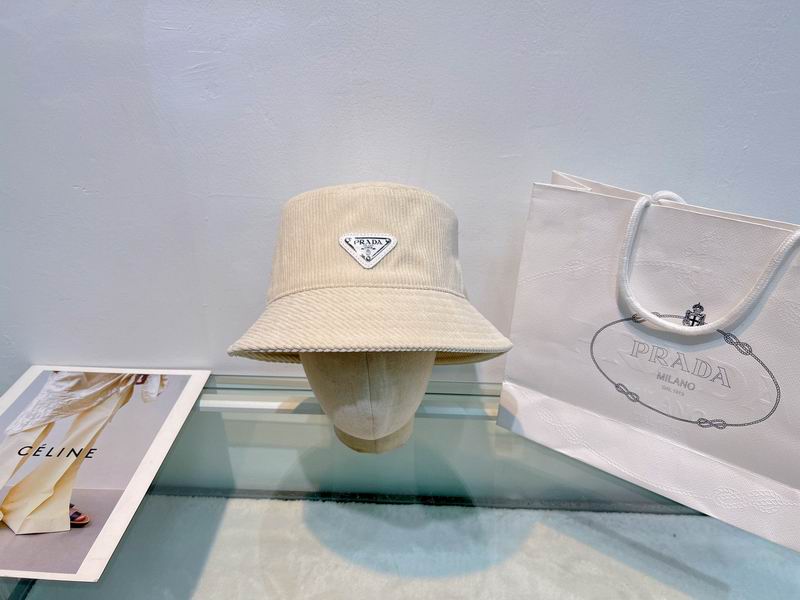 Prada hat (333)