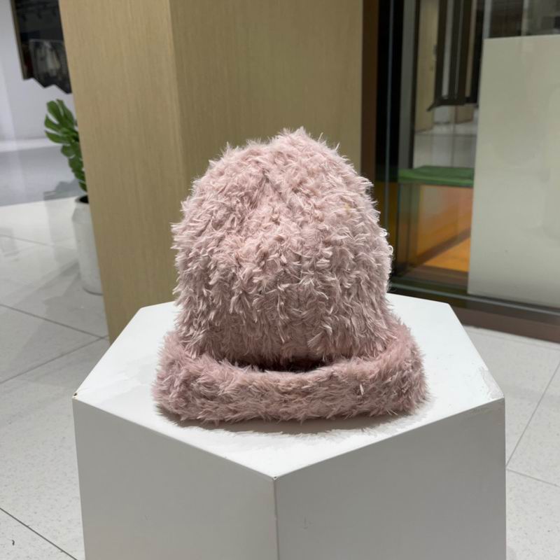 Prada hat (694)