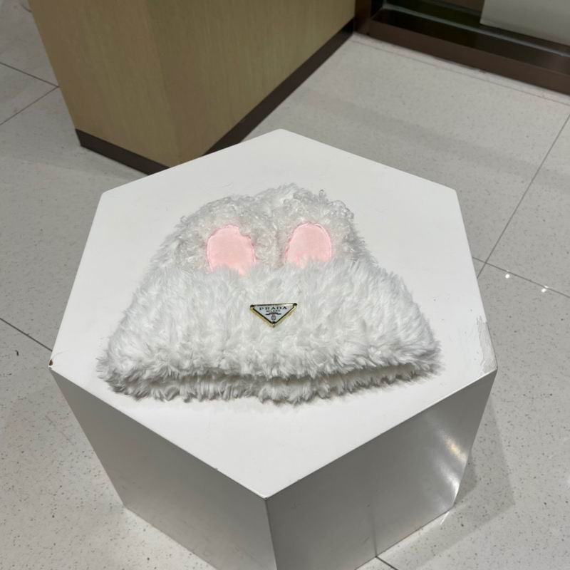 Prada hat (706)