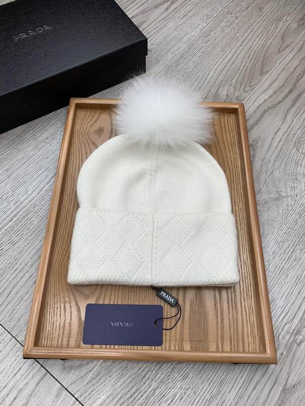 Prada hat dx (479)