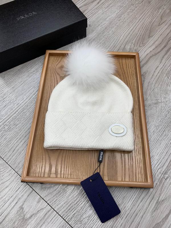 Prada hat dx (486)