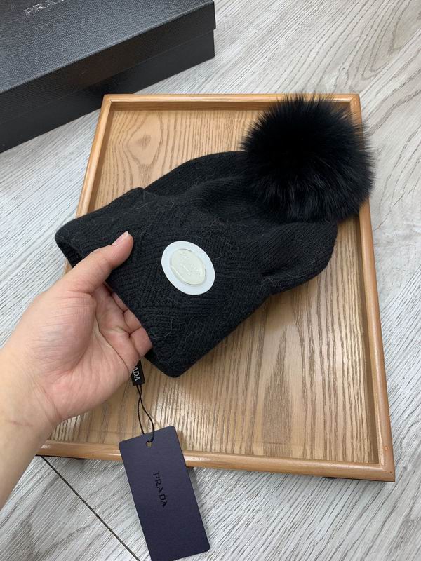 Prada hat dx (490)