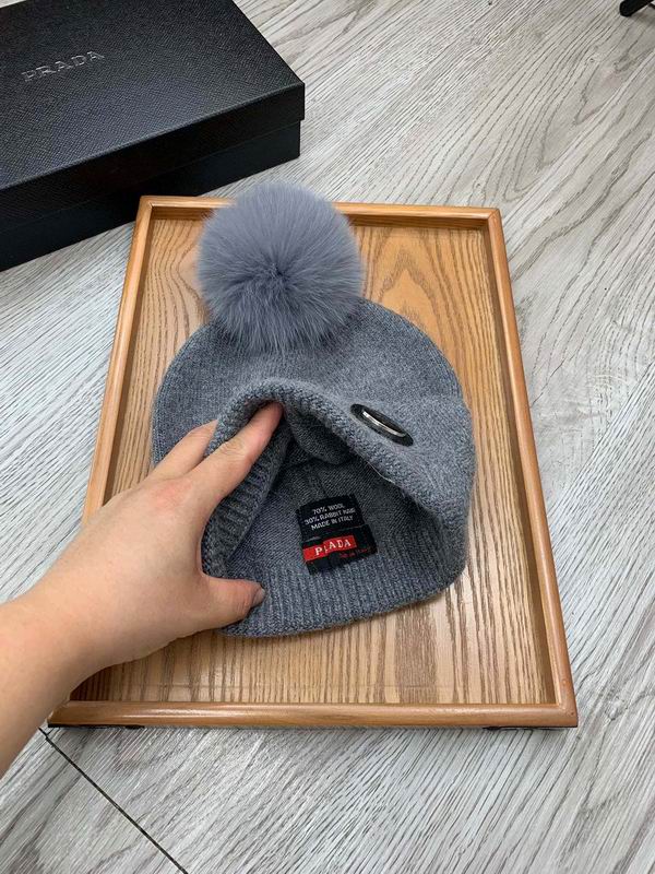 Prada hat dx (507)