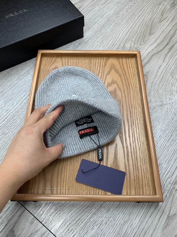 Prada hat dx (571)
