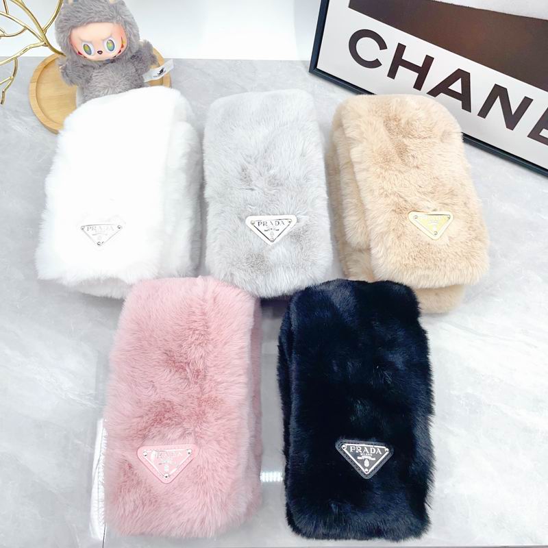 Prada scarf  dx (463)