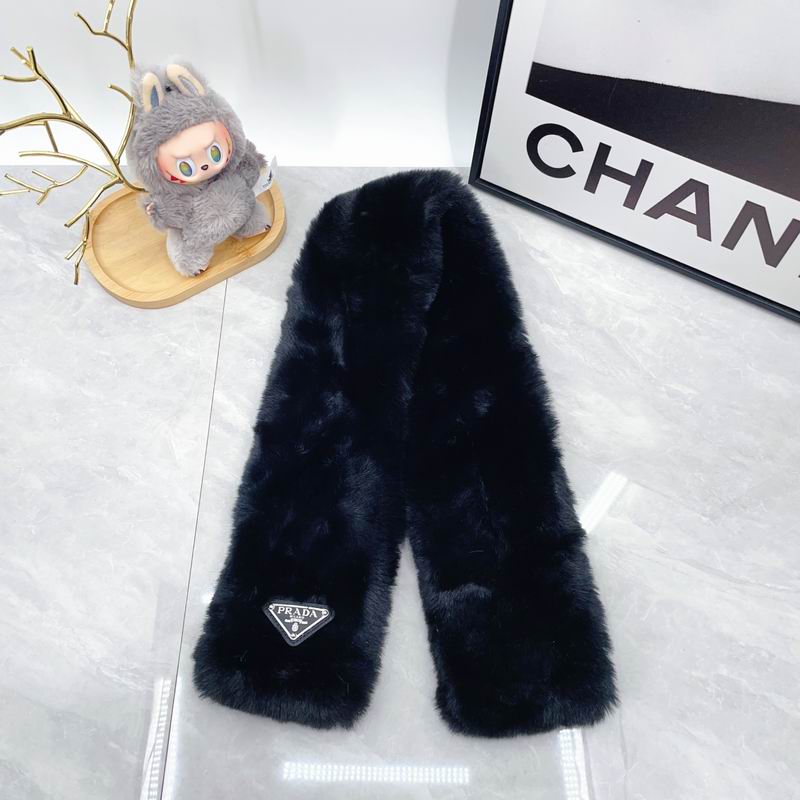 Prada scarf  dx (504)