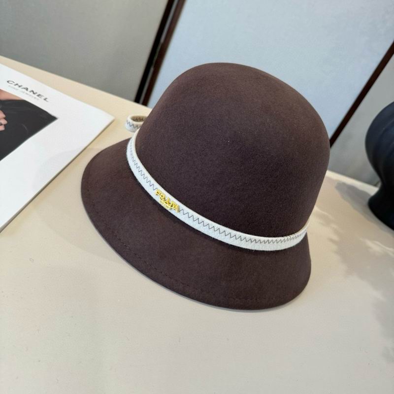 Prada top hat (124)