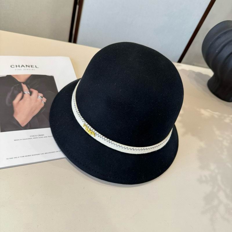 Prada top hat (133)