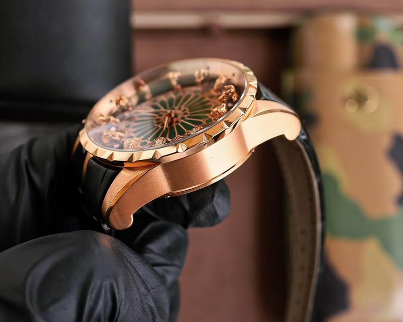 Roger Dubuis 45mm 09 (14)