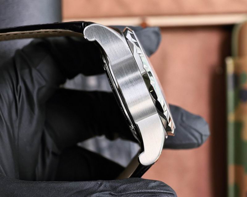 Roger Dubuis 45mm 13 (13)