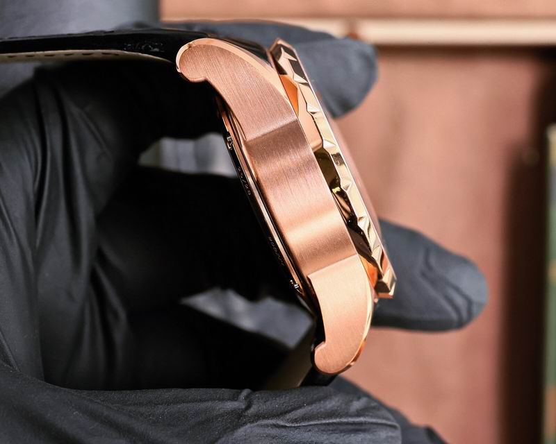 Roger Dubuis 45mm 13 (5)