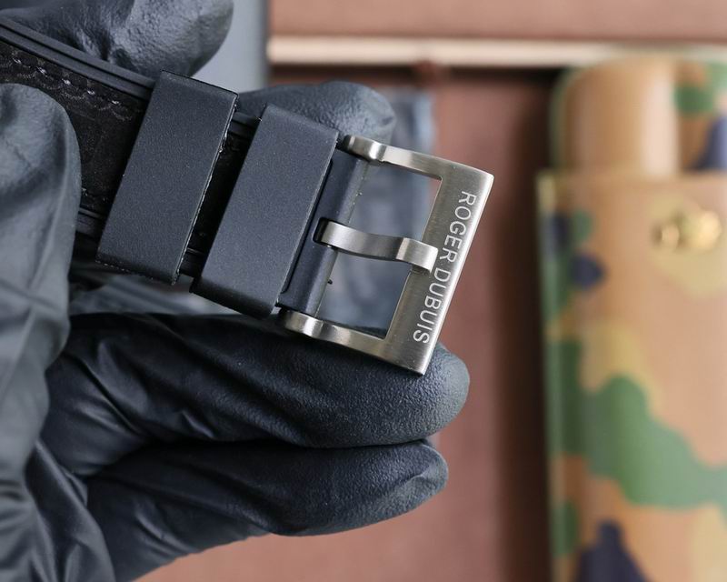 Roger Dubuis 46mm 02 (2)