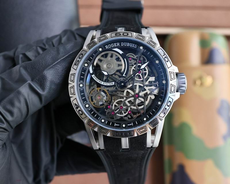 Roger Dubuis 46mm 02 (7)