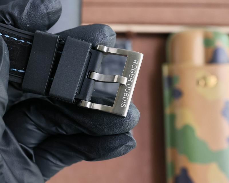 Roger Dubuis 46mm 03 (3)