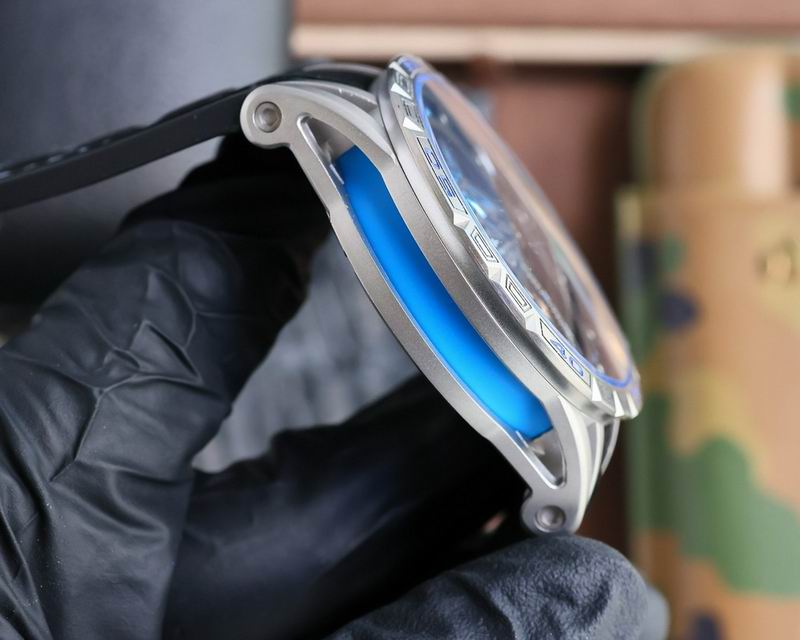 Roger Dubuis 46mm 10 (5)