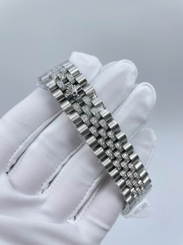 Rolex 41mm 15-Date Just (3)