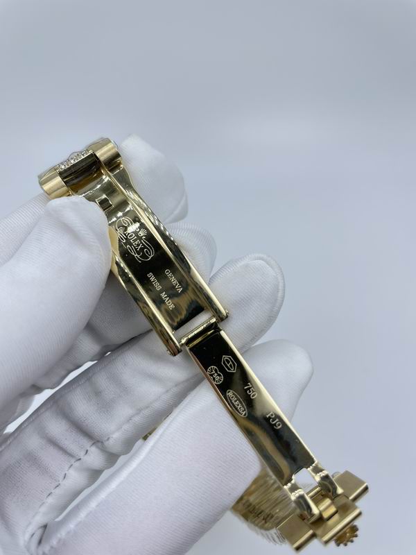 Rolex 41mm 23-Day Date (2)