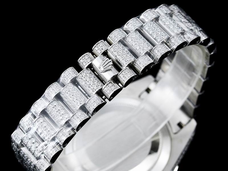 Rolex 42mm 05-Date just (1)