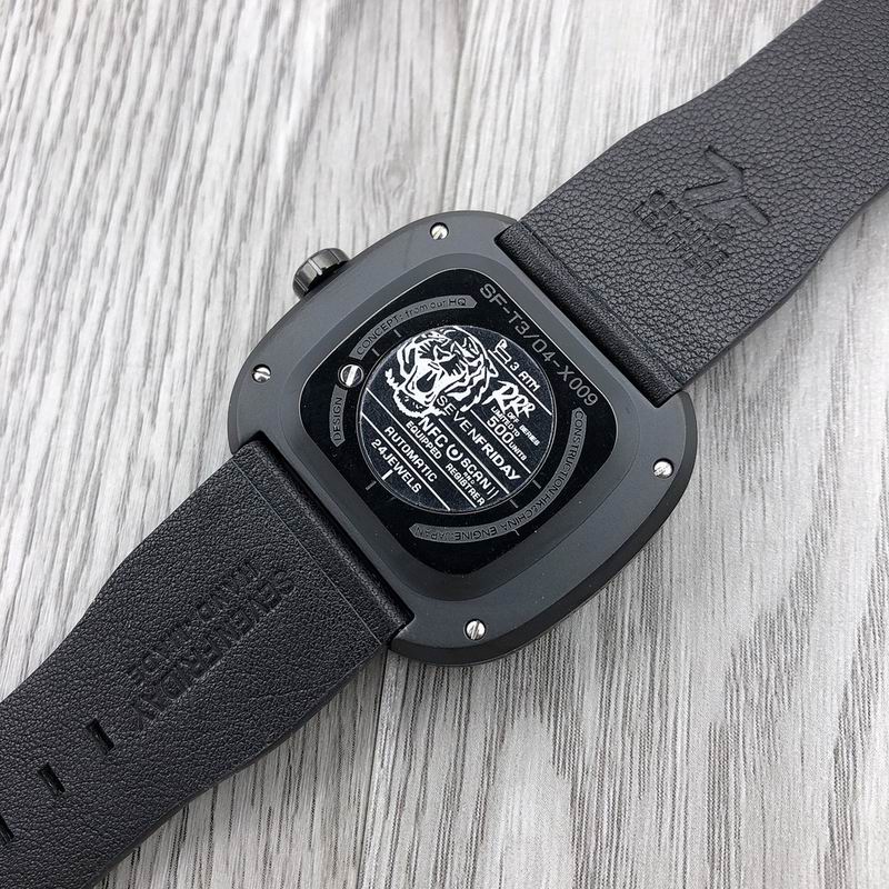 Seven Friday 45.6X45mm 76 (2)