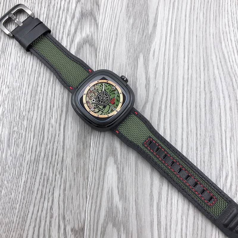 Seven Friday 45.6X45mm 76 (5)