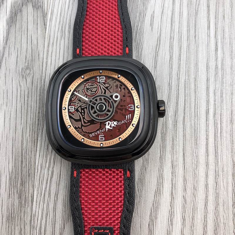 Seven Friday 45.6X45mm 77 (9)