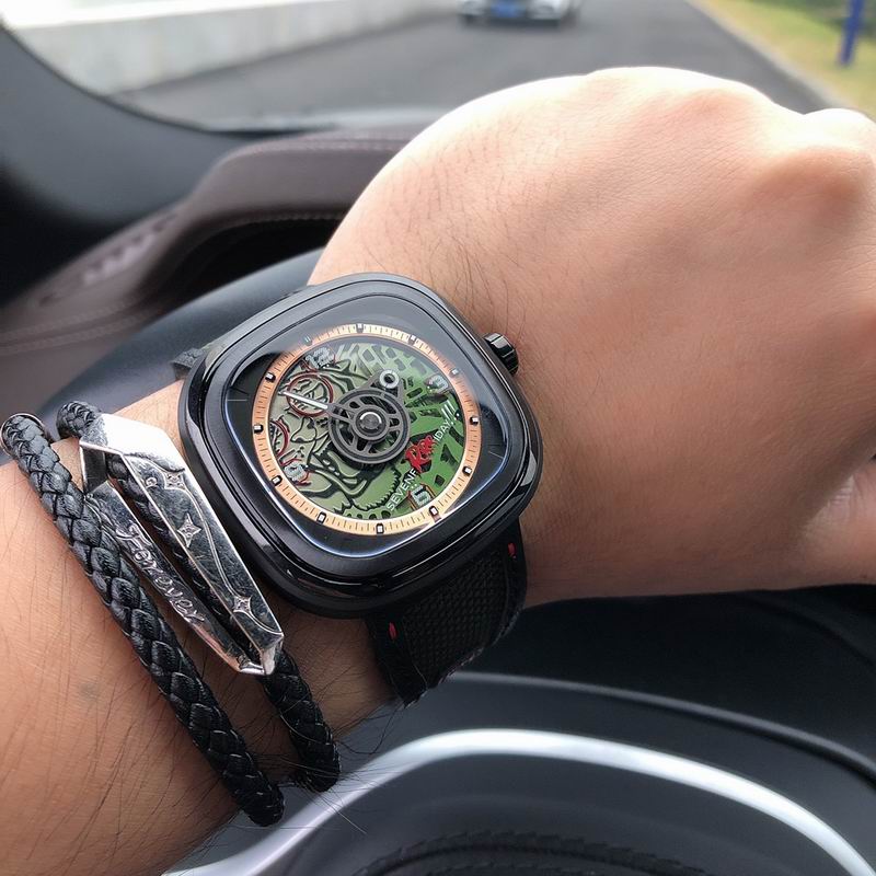 Seven Friday 45.6X45mm 84 (3)