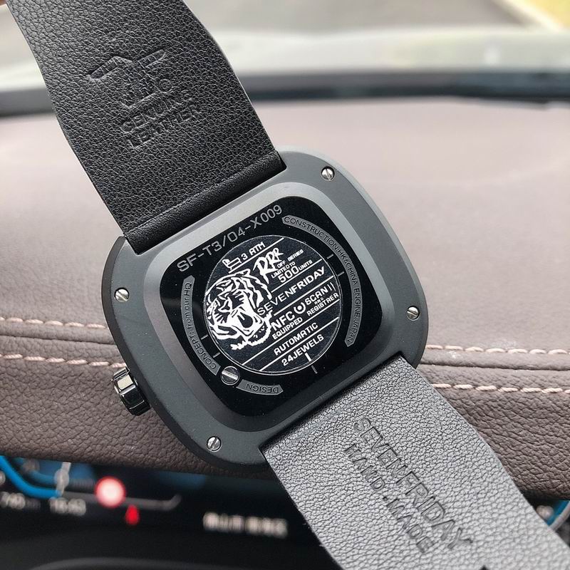 Seven Friday 45.6X45mm 84 (6)