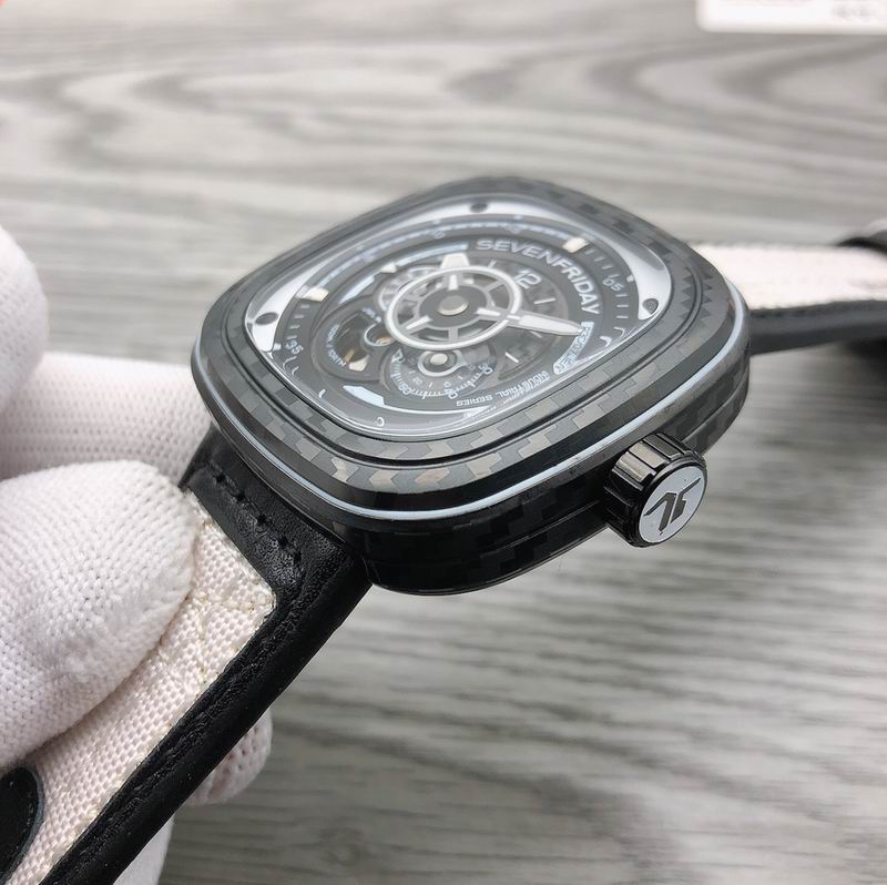 Seven Friday 47.6X47mm 11 (8)