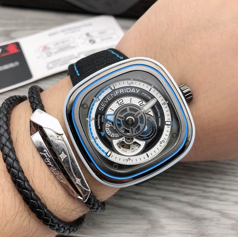 Seven Friday 47.6X47mm 59 (2)