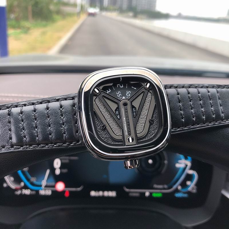 Seven Friday 47.6X47mm 82 (9)