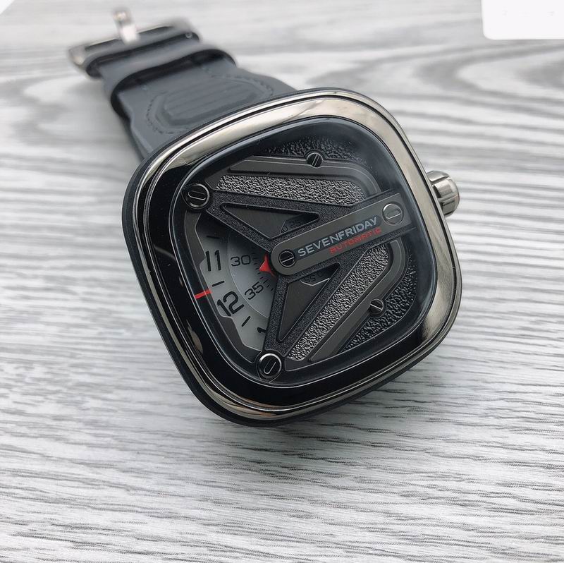 Seven Friday 47mm 03 (2)