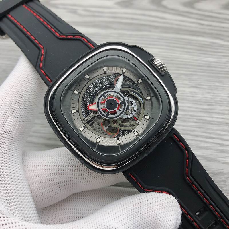 Seven Friday 47mm 04 (9)