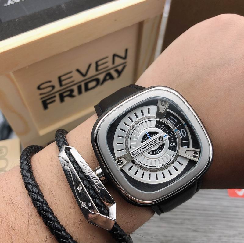 Seven Friday 47mm 13 (1)
