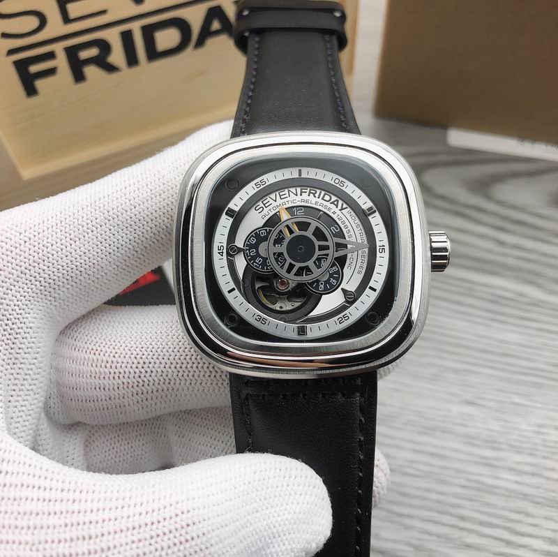 Seven Friday 47mm 17 (8)