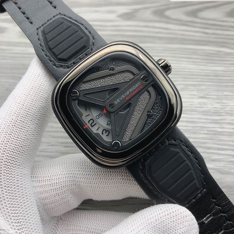 Seven Friday 47mm 19 (9)