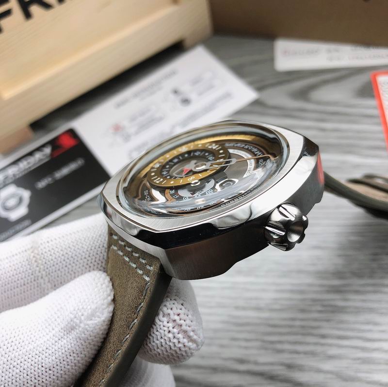 Seven Friday 47mm 24 (7)