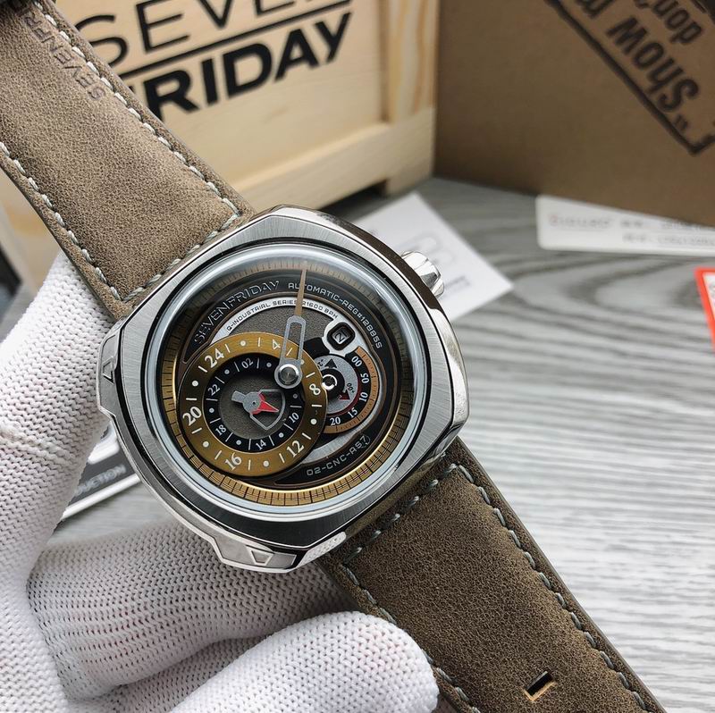 Seven Friday 47mm 24 (9)