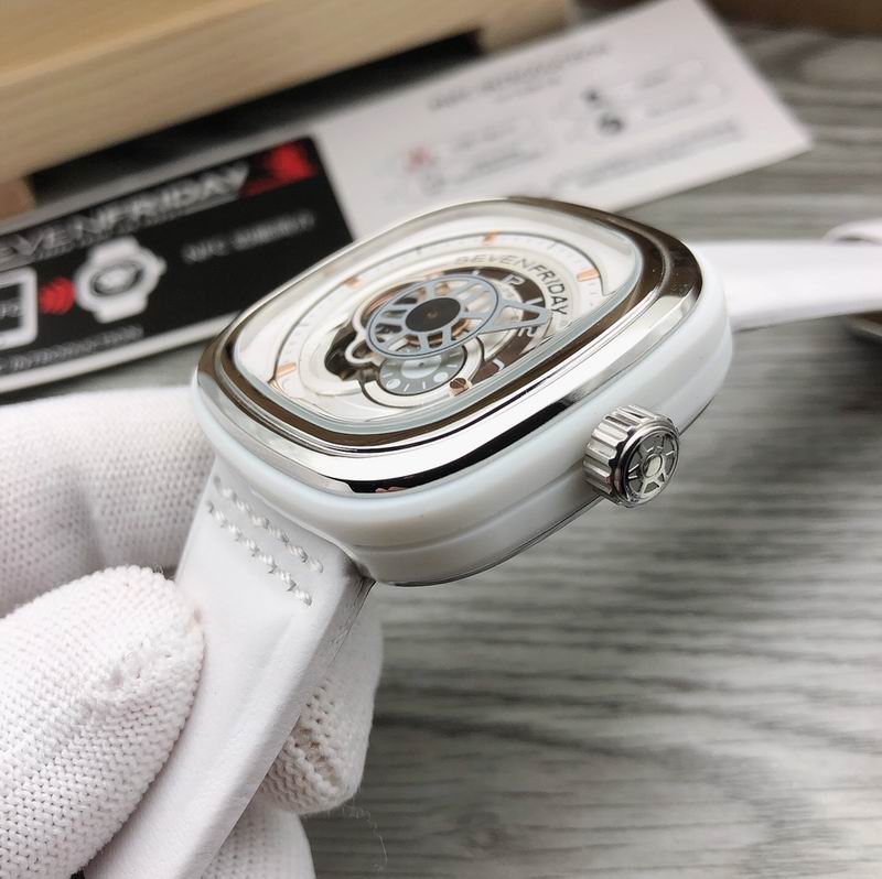 Seven Friday 47mm 45 (7)